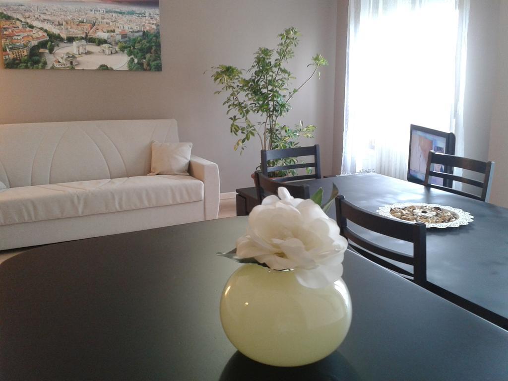 Milan Certosa 3 Bedrooms Exterior foto